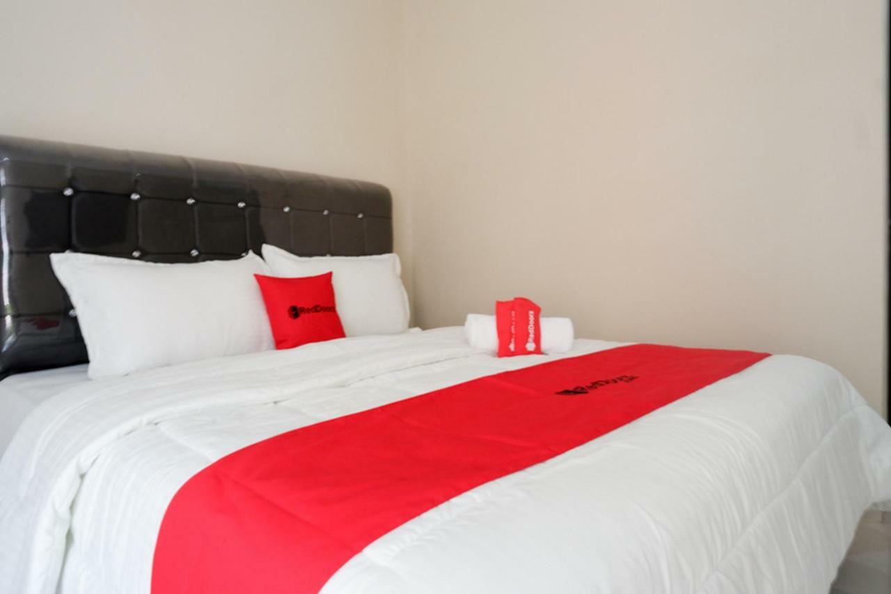 Reddoorz Syariah Near Rsud Margono Purwokerto Hotell Exteriör bild