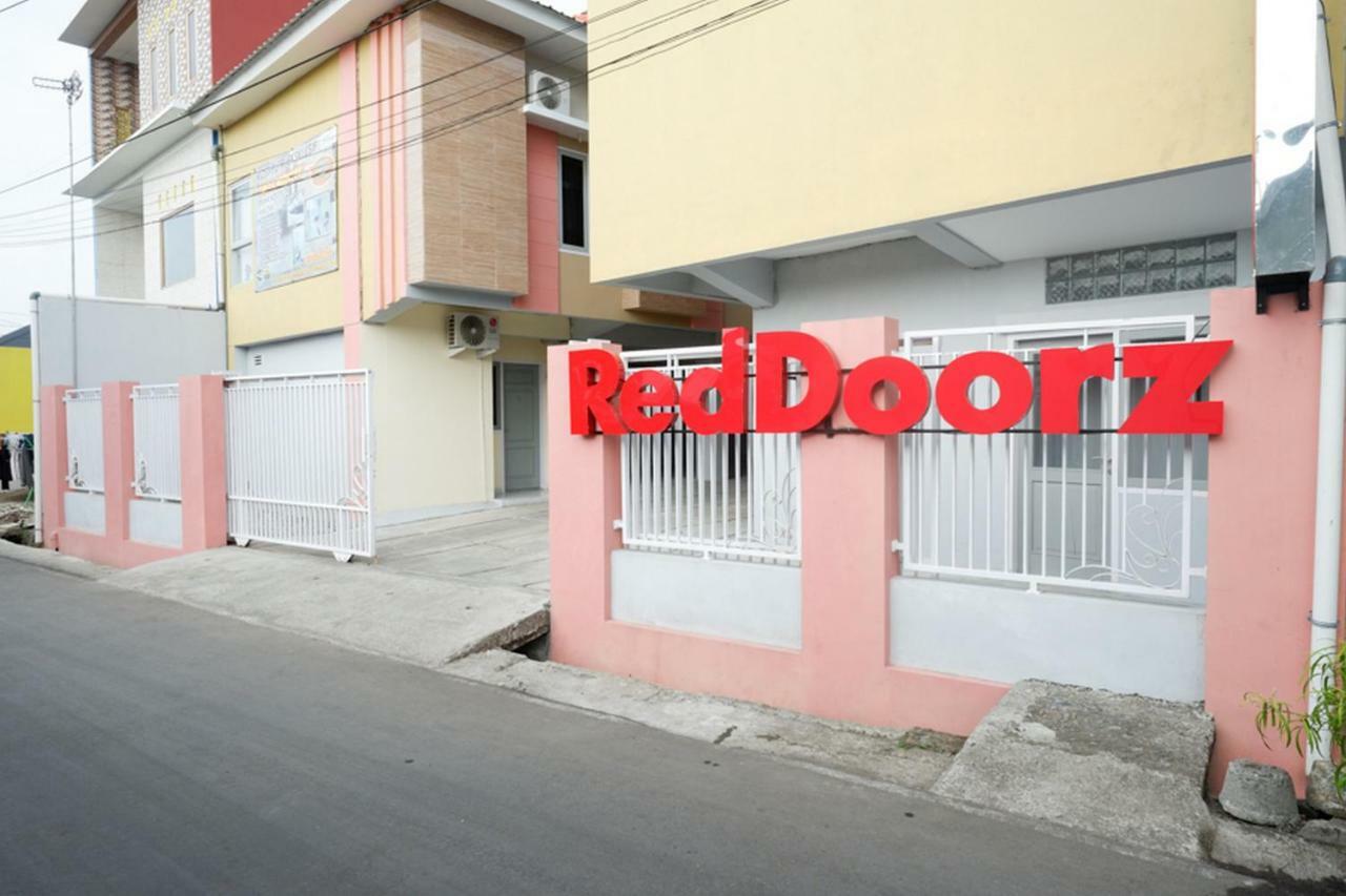 Reddoorz Syariah Near Rsud Margono Purwokerto Hotell Exteriör bild