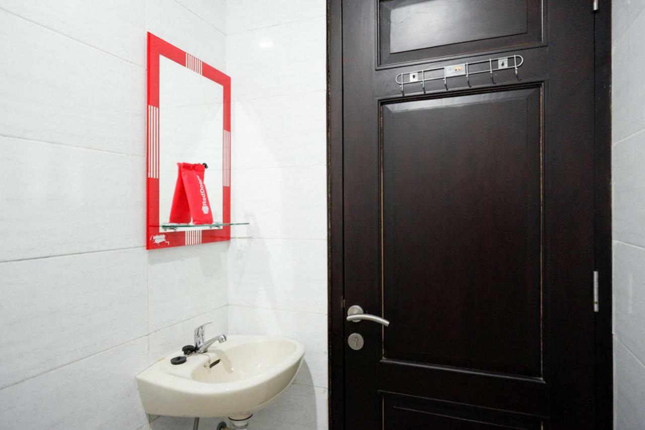 Reddoorz Syariah Near Rsud Margono Purwokerto Hotell Exteriör bild