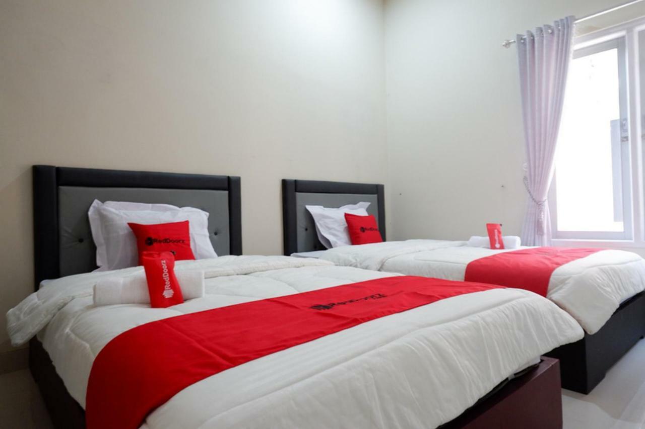 Reddoorz Syariah Near Rsud Margono Purwokerto Hotell Exteriör bild